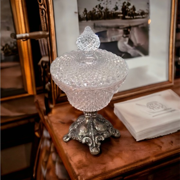 Vintage Diamond Point Glass Compote - Picture 13 of 15